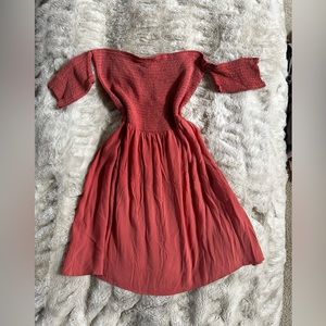 💓 Pink Victoria secret off the shoulder midi dress